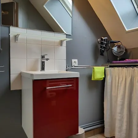 Au 2e étage De Notre Maison De Pensión